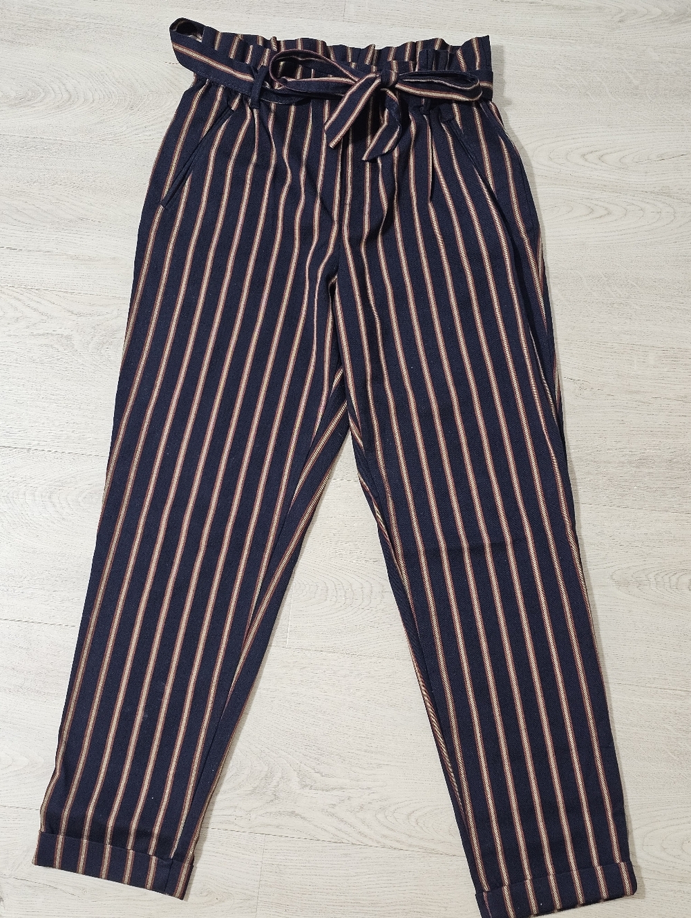 Zara Striped Navy & Tan Paperbag Waist Women’s Pants